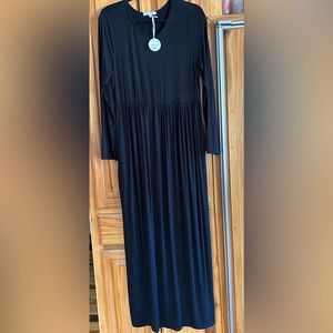 NEW! Size 1x Long Sleeve Rayon Minimalist Goth Witchy Bellatrix Black Maxi Dress